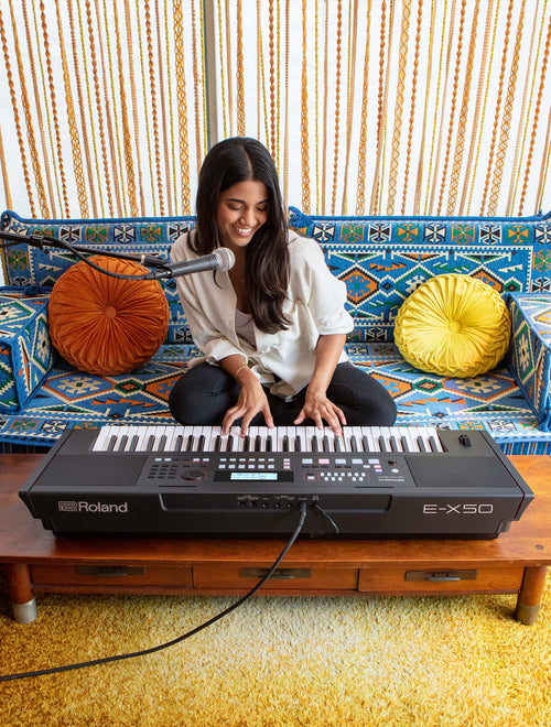 Roland E-X50 arranger keyboard